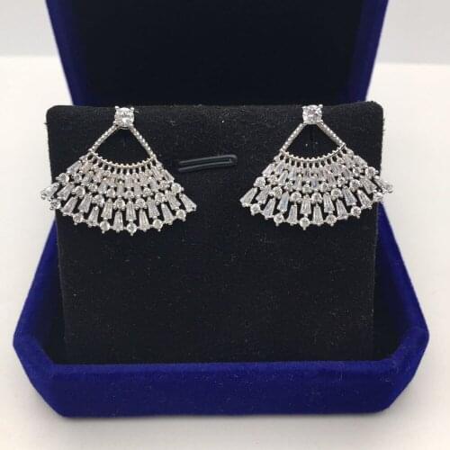 Fan Shaped Stud Earring With Cubic Zirconia Stones For Women Fashion Accessories