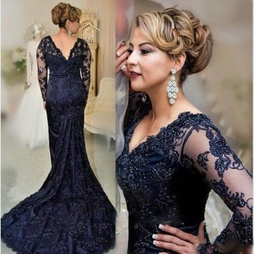 Elegant 2020 Navy Blue Mermaid Mother Dresses Plus Size Lace Mother of the Bride Dresses Long Sleeves Formal Evening Gown with B