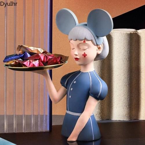 Nordic Simulation Girl Sculpture Storage Tray Resin Crafts Housewarming Gift Home Living Room Entrance Key Storage Decoration