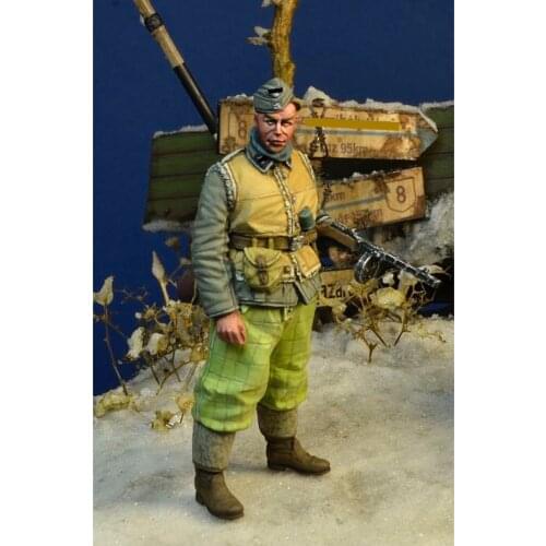 1/35 Resin Model Figure GK, Unassembled and unpainted kit