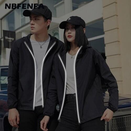 Men Summer Jackets Quick Dry Skin Coats Hooded Ultra-Light Windbreaker Reflective Zipper Male Windproof Mens Coat LA001
