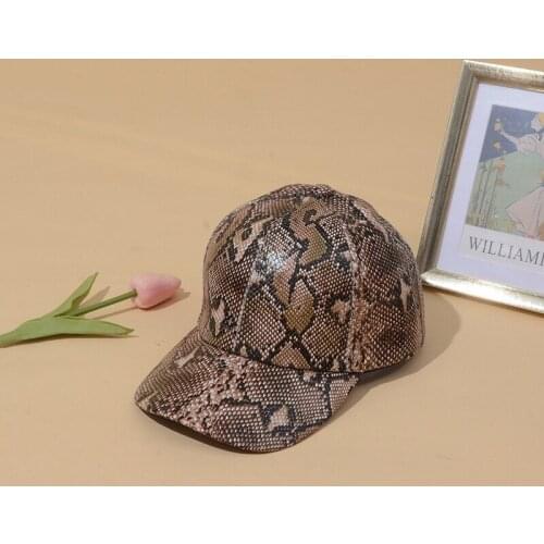 New European and American Unisex Snake Print Baseball Cap Outdoor Travel Retro Sunshade Cap Mountaineering CS Training Adult Cap