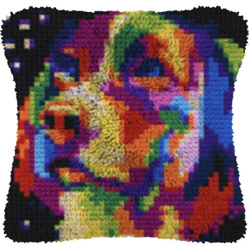 Latch Hook Cushion Cartoon Dog with Heart Pillow Case Canvas Acrylic Yarn Latched Hook Pillow Kits Crochet Cushion Cover