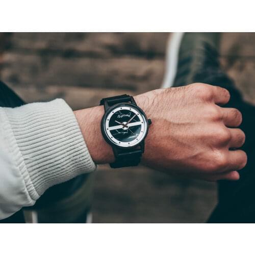 gifTree Mens Quartz Watch