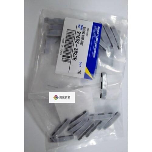 1pc Car Skylight Slider Plug Assembly Auto Sunroof Slider for Renault KOLEOS Latitude Talisman X47 Balance Block 916623823R