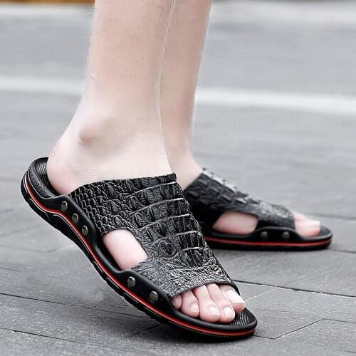 Summer Slippers Men genuine leather Casual Leisure Soft Slides Massage Beach Slippers Water Shoes outdoor Mens slippers