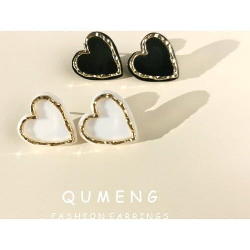 2020 new Korean Fashion mini heart-shaped acrylic stud earrings for women female Cute Romantic alloy small love elegant Jewelry