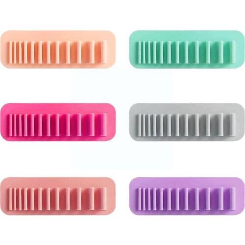 Portable Makeup Brush Holder Suction Wall Silicone Beauty Brush Storage Cosmetic Brush Rack Drying Makeup Tool Organizer