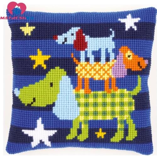 Horse cross-stitch pillow latch hook rug kitsembroidery carpet hook needlework button package crafts do it yourself home decor