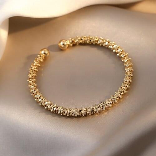 Simplicity Luxurious Cuff Bracelet for Women Trendy Alloy Bangles 2021 New Female Classic Jewelry Delicate Elegant Bracelet Gift