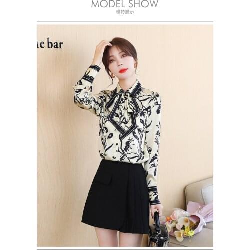 Thick silk white shirt womens long-sleeved mulberry silk new style 2021 fashionable foreign style high-end printed blouse women