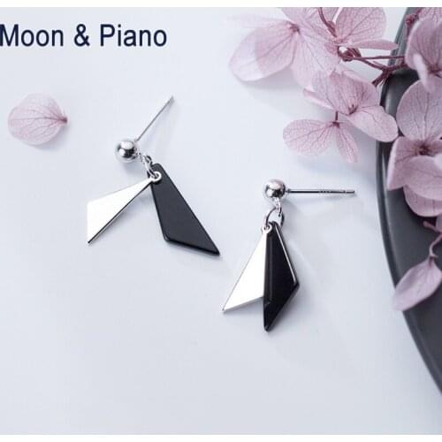 Short Geometric Earrings Irregular Triangle Pendant Black Temperament Jewelry Simple Women 925 Silver Exquisite Accessories Gift