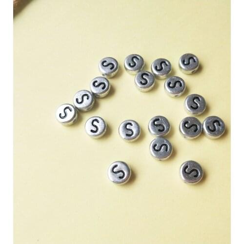 Mini Order 500pcs/lot 4*7MM Single Initial S Printing Acrylic Letter Beads Flat Coin Round Shape Plastic Alphabet Beads
