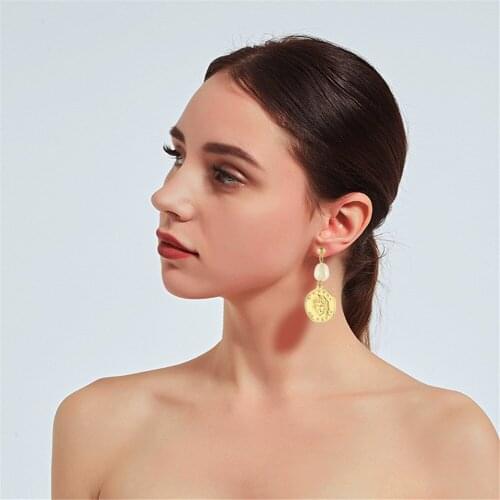 CRLEY New Gold Korean Earrings 2019 For Women Freshwater Pearls Drop Round Coin Dangle Earring Wedding Geometric Jewelry