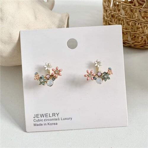 2021 Han Edition Stud Earrings Fashion Temperament Lovely Romantic Style Flower Shape Earrings Female Romantic Gift