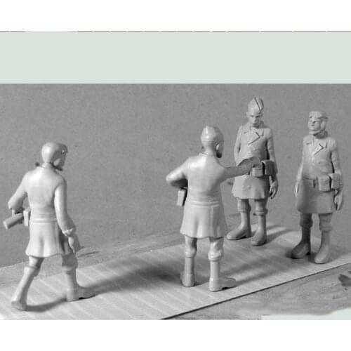 1/35 Scale Pilot Unpainted Resin Figure Building Kit