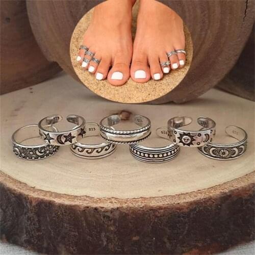 7Pc Retro Hollow Carved Star Moon Toe Rings Kits Bohemian Adjustable Opening Finger Ring for Women Boho Beach Foot Ring Jewelry