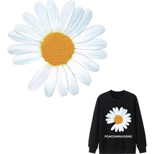 NEW Small Daisies Patches For Clothing Diy T-shirt Heat Transfer Patches Fashion Iron Transfer Set Flower Decorative Sticker