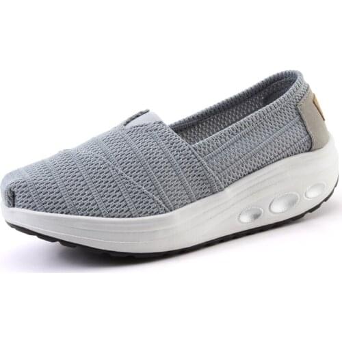 2019 Hot Sale Height Increasing Sports Shoes Woman Tennis Shoes Sneakers Women Athletic Walking Jogging Trainer Zapatilla Mujer