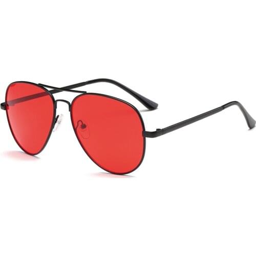 2021 New Versatile Simple Sunglasses Womens Personalized Fashion Street Photography Retro Metal Frame Sexy Glasses UV400