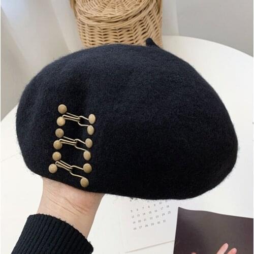 Winter Hat Women Beret Hat Retro Fashion Metal Studs Wool Painter Hat Autumn Warm Wild Black Newsboy Hat