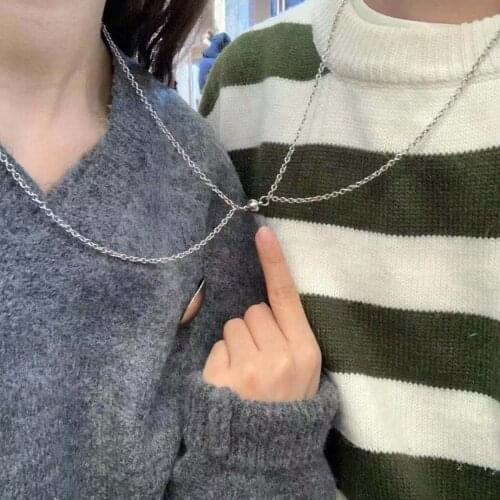 2Pcs/set Magnet Attraction Pendant Couple Necklace Friendship Jewelry Simple Chain Necklaces for Women Men 2021 New Fashion