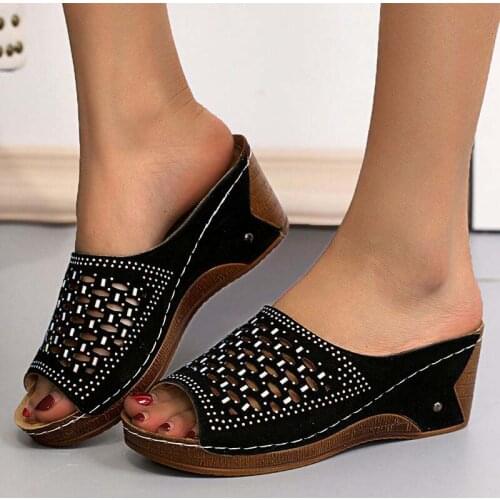 Women Sandals Fashion Rhinestone Platform Sandals Luxury Brand Shoes Women Casual Comfort Female Sandals Lady Gladiator Footwear