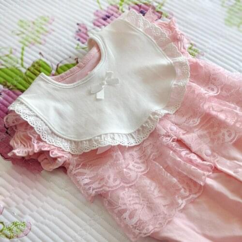 Ruffle floral bibs baby girls burp cloth Lace princess bibs Saliva Cartoon Towel Newborn Toddler Infant Bowknot bib accessories