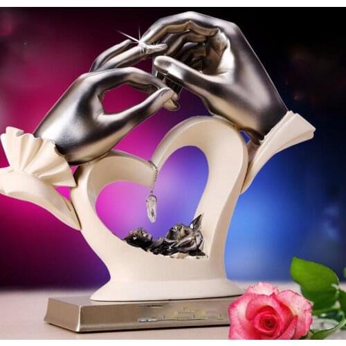 HEART SHAPE CREATIVE RESIN STATUE CRAFTS VALENTINES DAY GIFT TABLE FIGURINES WEDDING GIFTS HOME FURNISHING DECORATION ORNAMENTS
