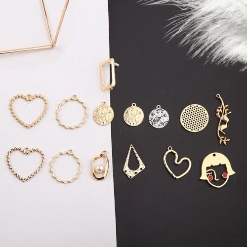 10pcs Vintage Metal Texture Face Statement Earrings For Women Hollow Heart Love Pendant Fashion Material Diy Jewelry Accessories