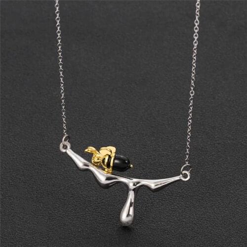 Gold Silver Color Bee and Dripping Honey Pendant Necklace Handmade Designer Korean Fashion Jewelry for Women Luxury Jewelry