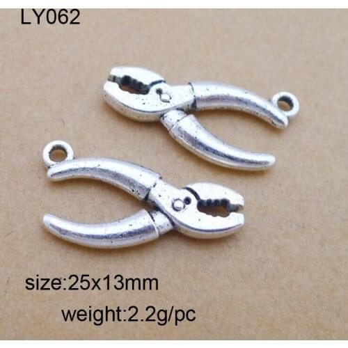 25pcs Antique Silver 25*13mm Antique Silver Pliers Charms