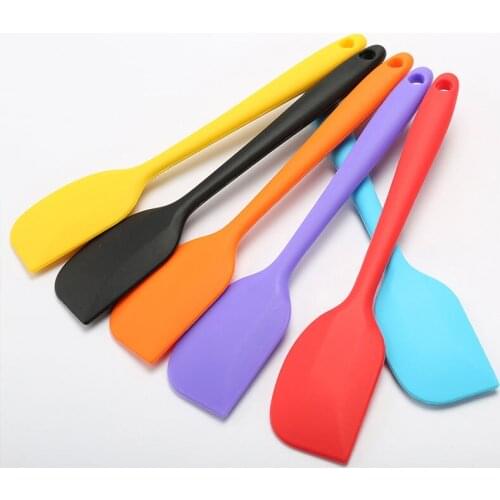 Kitchen Silicone Cream Butter Cake Spatula Mixing Batter Scraper Brush Butter Mixer Cake Brushes Baking Tool Kitchenware