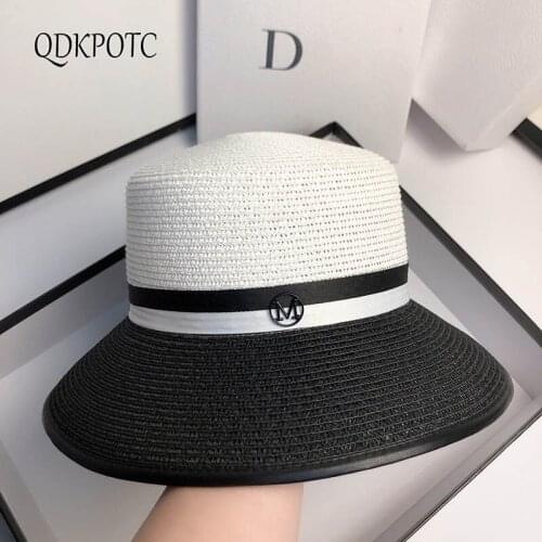 2021 Hat New Spring Summer Women Black White Patchwork Big Eaves Sun Hats French Hepburn Wind Outdoor Shading Basin Cap QDKPOTC