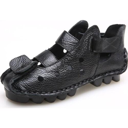 Sandals Women 2021 Summer Soft Bottom Flat Leather Womens Shoes Personality Casual Non-slip Wear-resistant Hole Retro Ladies