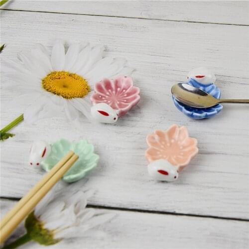 1PC Japanese Style Chopstick Rest Rabbit Flower Pen Holder Spoon Fork Rack DIY Home Table Decor Supplies Accessories