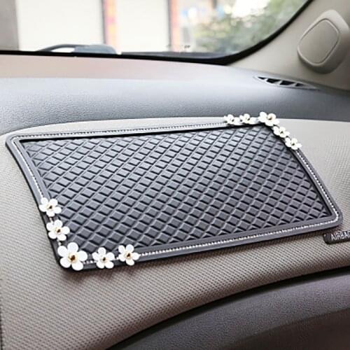 Car Dashboard Flower Diamond Anti-Slip Mat For Phone Sunglasses Holder Sticky Pad Non Slip Mat Car Interior Decor Accessories