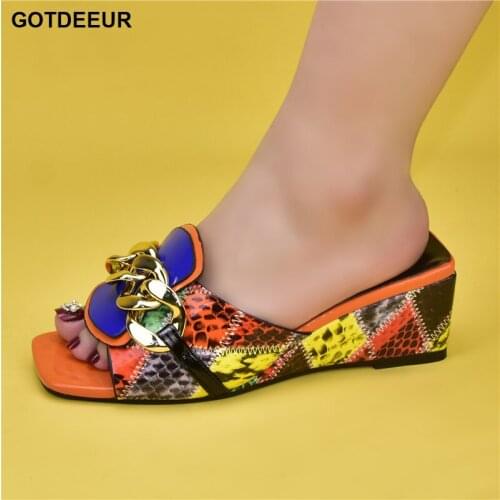 Snake Skin Womens Platform Heels Patent Leather Ladies Shoes and Sandals Wedding Shoes Bride Platform Shoes Metal Chain Slides