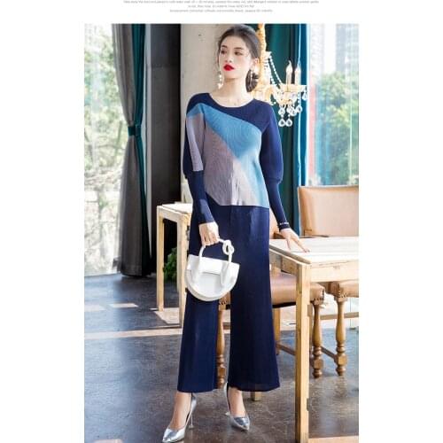 HOT SELLING Miyake new Style o-neck lonh sleeve patchwrok T-shirt in the fold ankle-length pants two-piece outfit IN STOCK