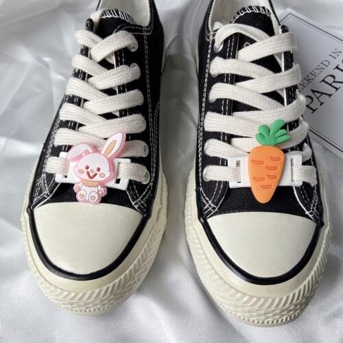1pcs Cute Cartoon Shoelace Decoration Buckle PVC Soft Rubber Shoes Flower Shoe Buckle Canvas Sports Shoe Accessories Shoe Buckle