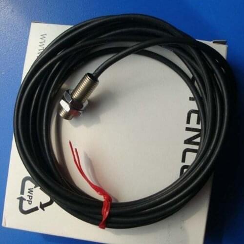 KEYENCE EH-108 Sensor Head for Proximity Amplifiber, EH108, EH 108 NEW in Box Freeshipping