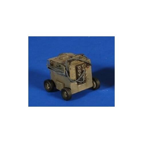1:35 scale die-cast resin war scene model resin aircraft field service vehicle assembly model including stickers