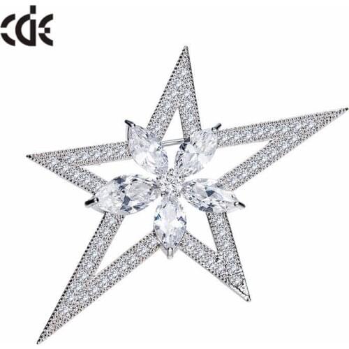 CDE Trendy Silver Color Star Brooch Pin with Cubic Zirconia Christmas Brooch for Women Daily Clothing Accessories