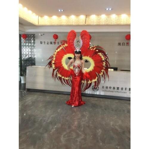 Lo spettacolo di danza copricapo di piume di accessori di abbigliamento La FESTA La Maschera IL Festival