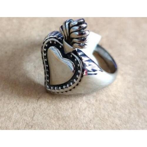 Wholesale Fashion Crown Heart Ring Stainless Steel Jewelry Irish Celtic Knot Symbol Biker Wedding Ring for Women Girls SWR07731