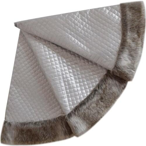 Sorrento 50" Silvery Diamond Quilted shiny metallic glitter Design Christmas tree skirt with faux fur border tree decoration