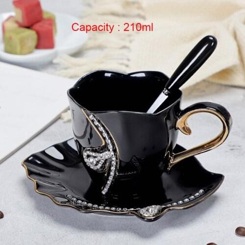 YEFINE Diamonds Design Coffee Mug Creative Gift Lovers Tea Cups 3D Ceramic Mugs With Rhinestones Decoration Cups And Saucers