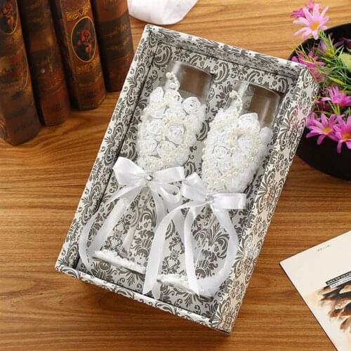 1 Pair Of Bridal And Groom Champagne Flutes Elegant Flower Imitation Pearl Decor Drinking Glasses Pearl Red Wine Goblet Set