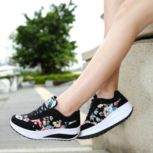 Womens Shoes Lace Up Sports Walking Sneakers Shape Ups Fitness Platform Outdoor Running Shoes Large-Sized Trendy Sneakers