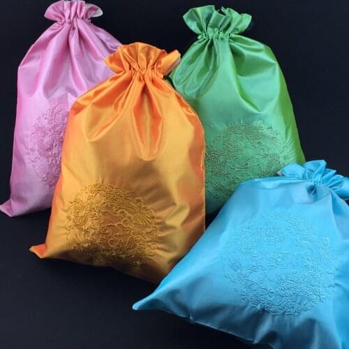 11x14.5 inch Fine Embroidery Dragon Chinese Gift Bag Wedding Party Christmas Satin Pouches Drawstring Storage Packaging